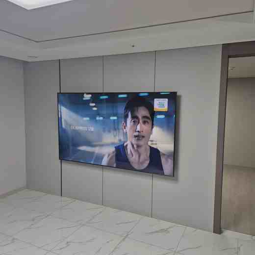 벽걸이TV 풀모션 각도 조정 최종 위치 확인