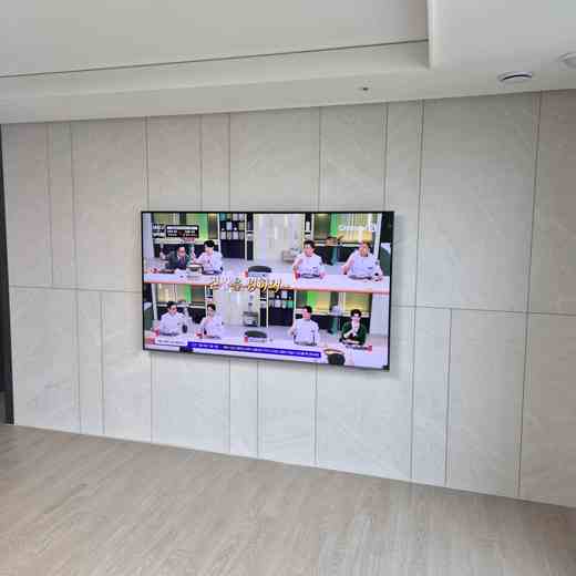 높이 재조정 무타공 벽걸이TV 설치
