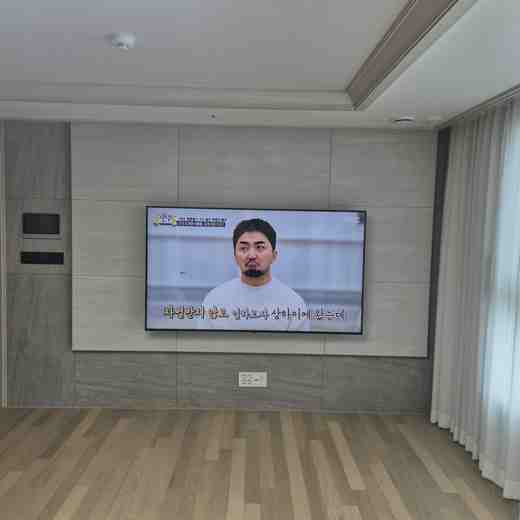 브라켓 변경 무타공 벽걸이TV 설치